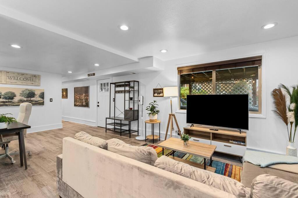 Ferienwohnung Pacific Nw Gem W/Hot-Tub 15 Minutes Airport. Auburn Exterior foto